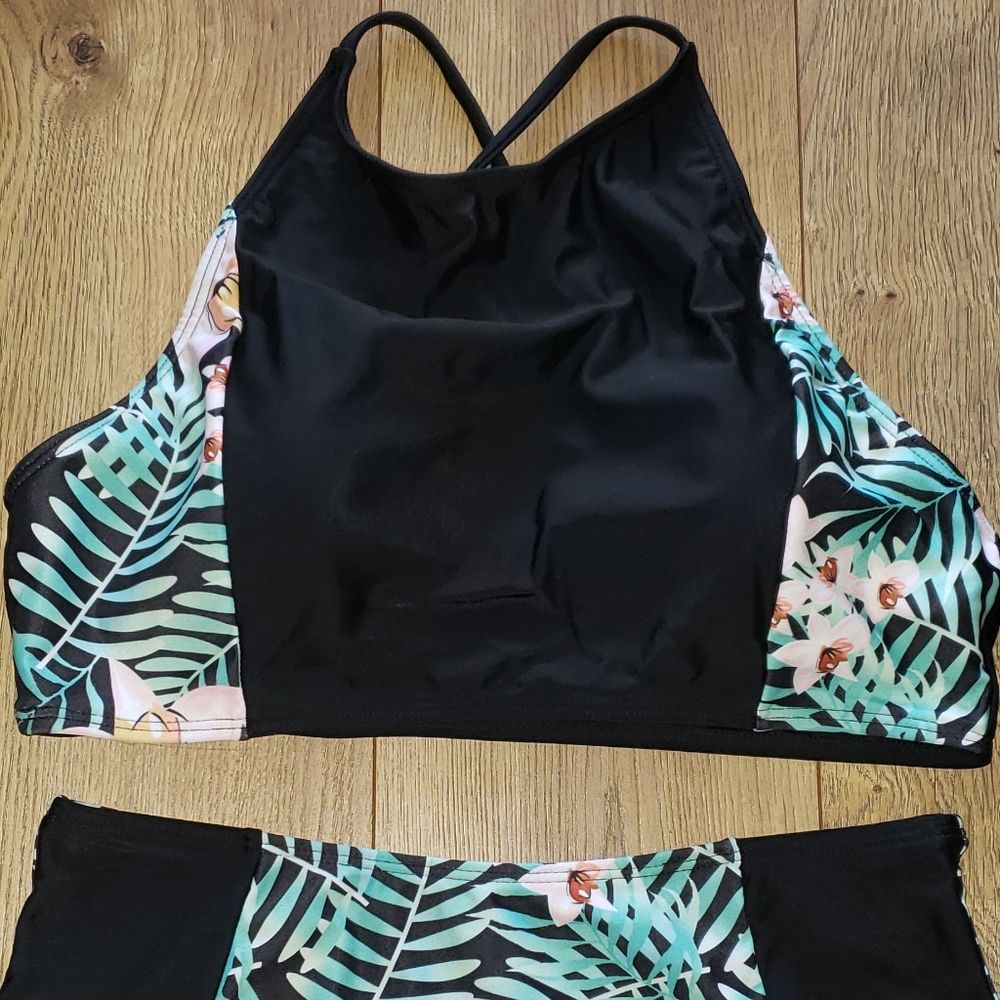 Floral print bikini